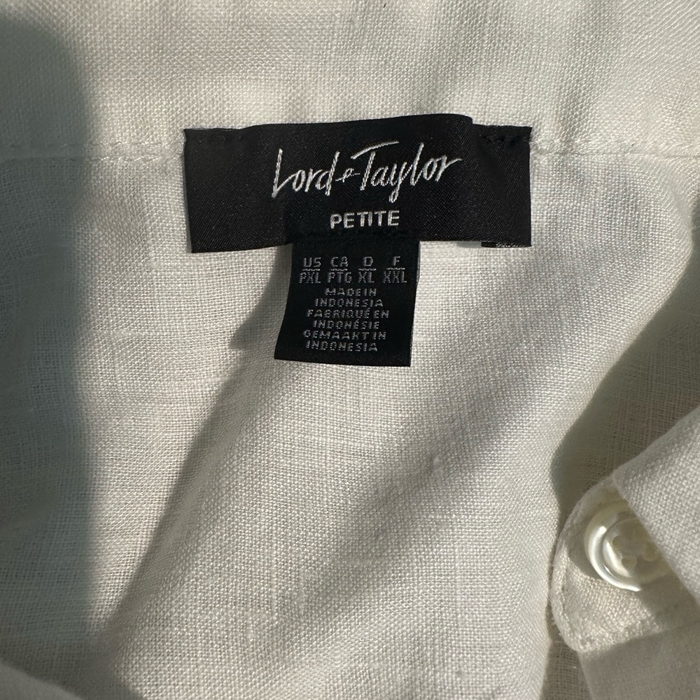 NWT Linen Short-Sleeve Button-Down Shirt - Picture 4 of 5